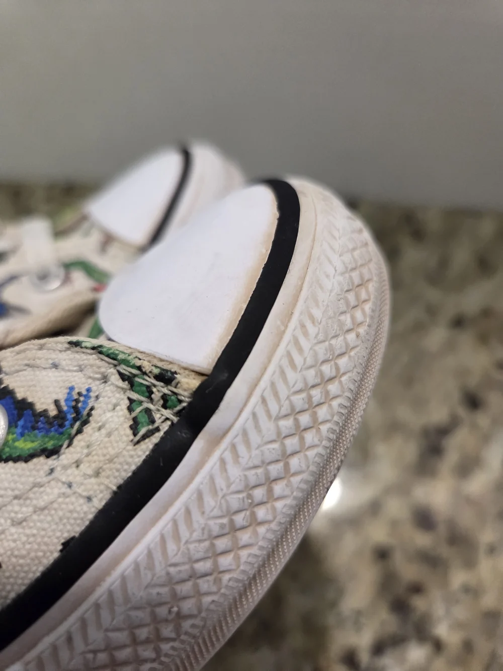 Converse Chuck Taylor All Star Dinosaur Sneaker 8 Bit Dino Shoes Kids Size 13